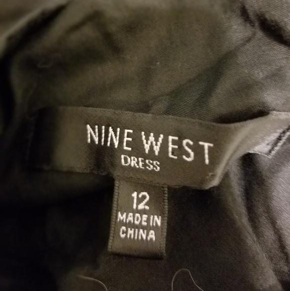 Nine West V neck flare dress - Picture 3 of 3